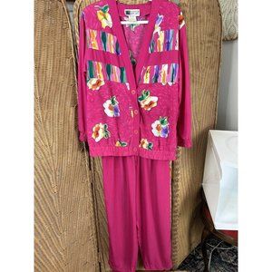Victoria Morgan Spirit pant suit leisure jacket small and pants medium pink flor